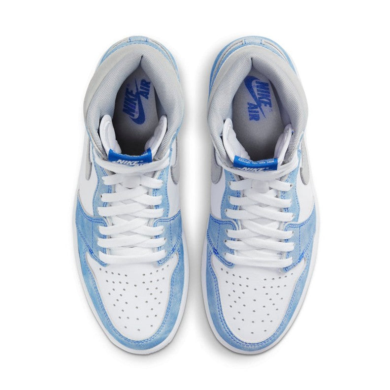 Air Jordan 1 Retro High OG 'Hyper Royal Light Smoke Grey' 555088-237.80